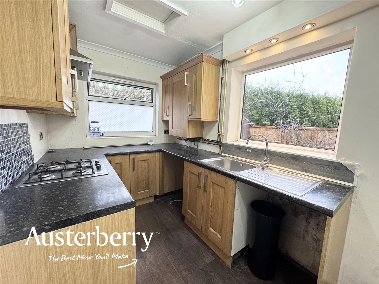 3 bed property in Owen Grove, Stoke-On-Trent